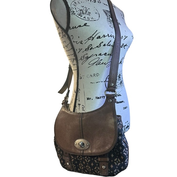 Fossil Handbags - Fossil Maddox Signature Flap Crossbody Bag